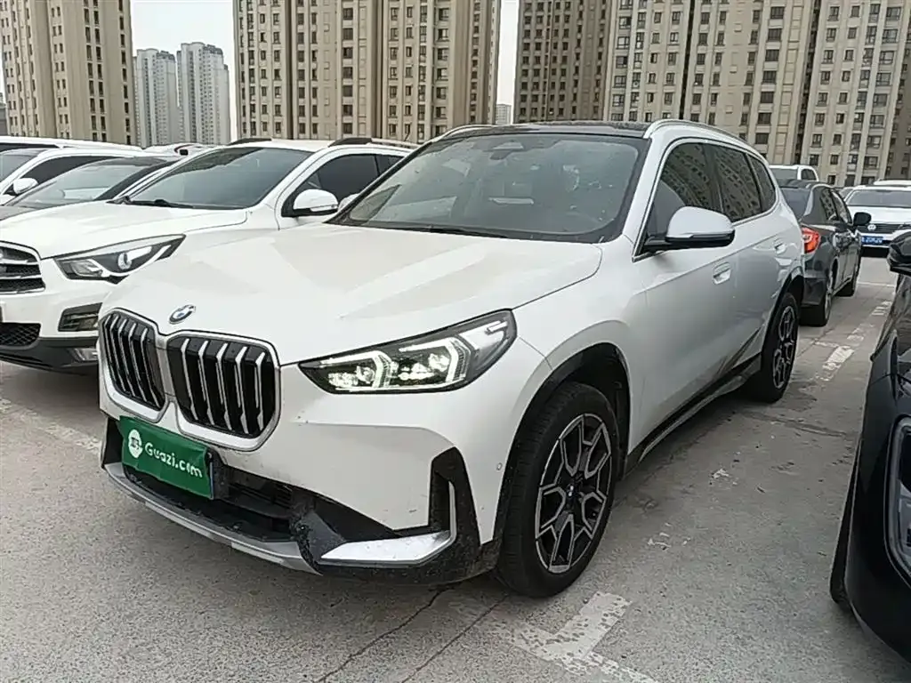 BMW X1 — фото 7