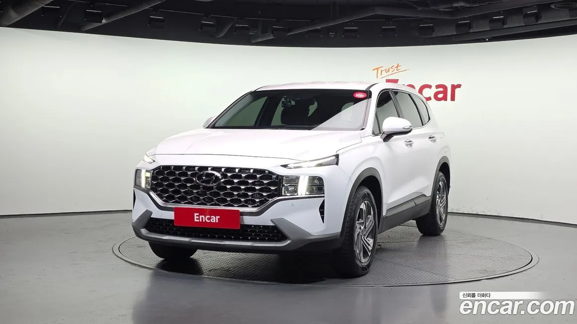 Hyundai Santafe — фото 1