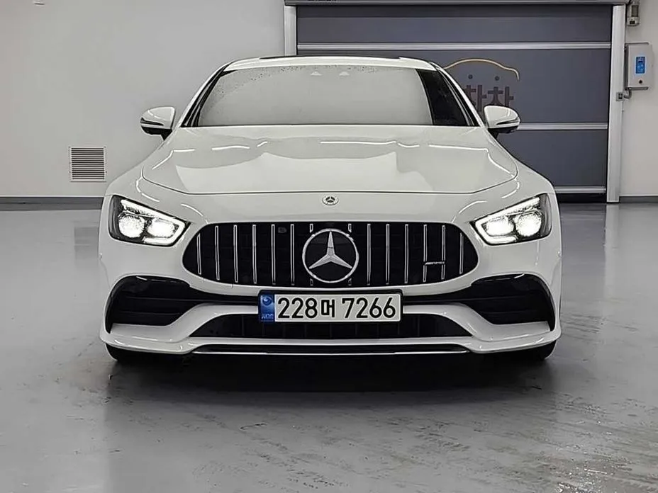 Mercedes-Benz AMG GT — фото 5