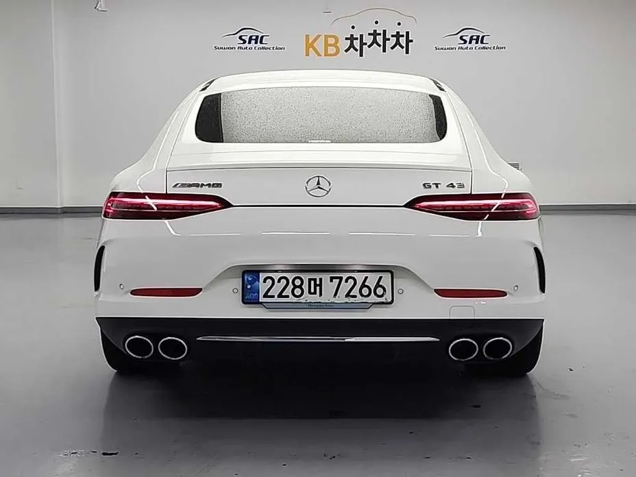 Mercedes-Benz AMG GT — фото 6