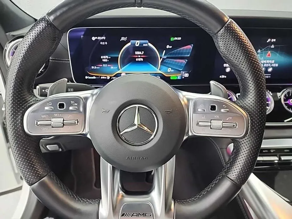 Mercedes-Benz AMG GT — фото 10