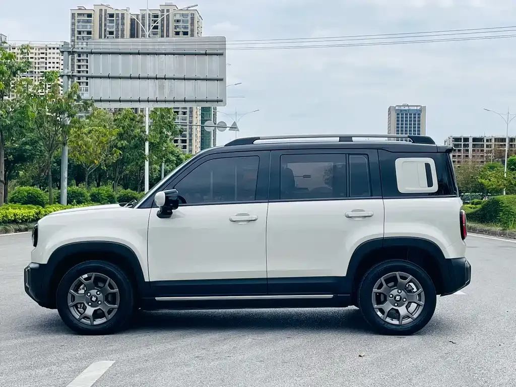 Baojun Yueye Plus — фото 9
