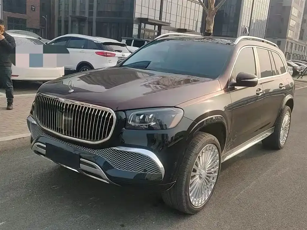 Mercedes-Benz GLS — фото 1