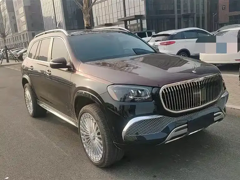 Mercedes-Benz GLS — фото 5