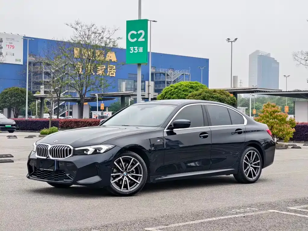 BMW 3 Series — фото 1
