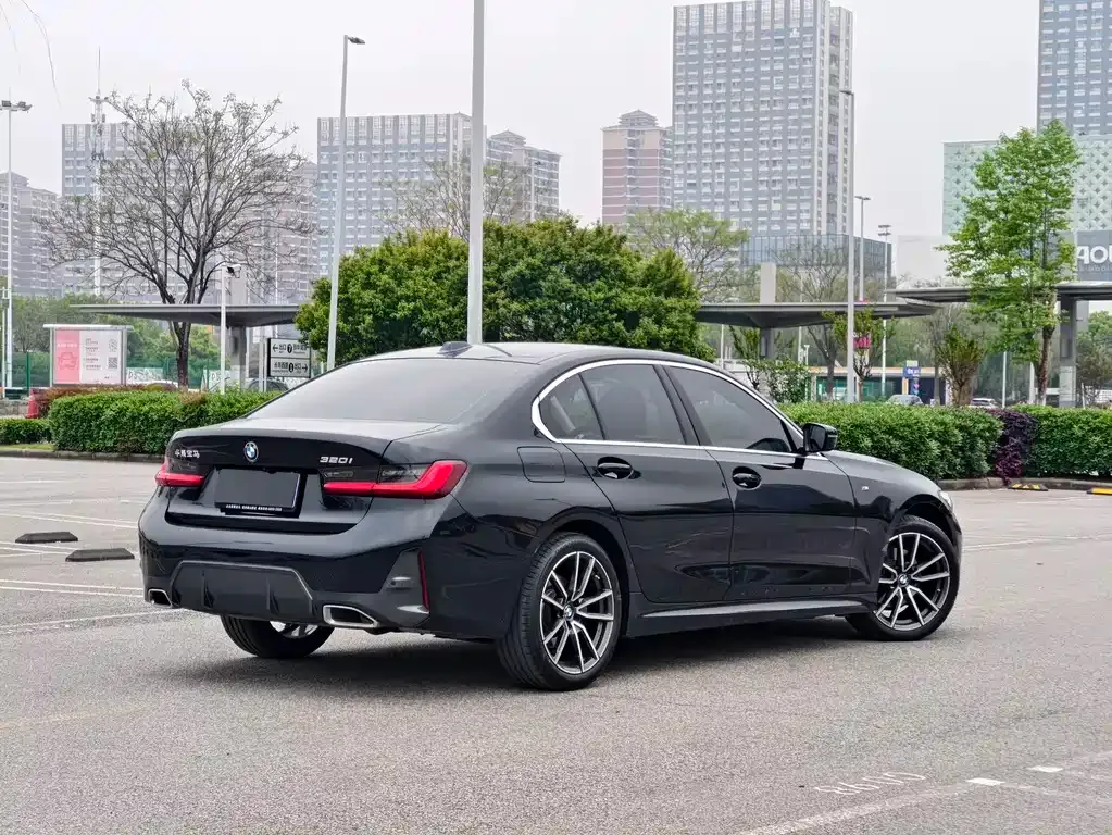 BMW 3 Series — фото 10