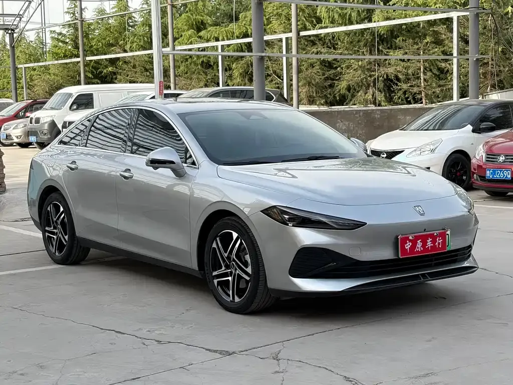 Roewe D7 — фото 10