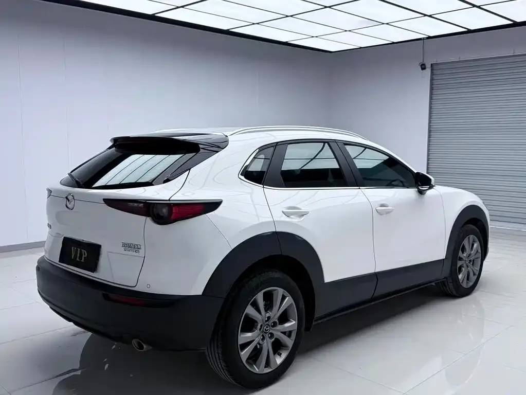 Mazda CX-30 — фото 10
