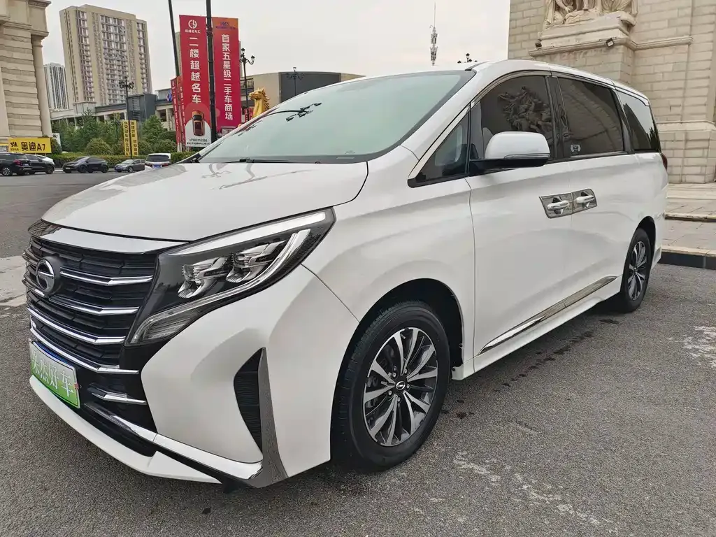 GAC Motor Trumpchi M8 — фото 1