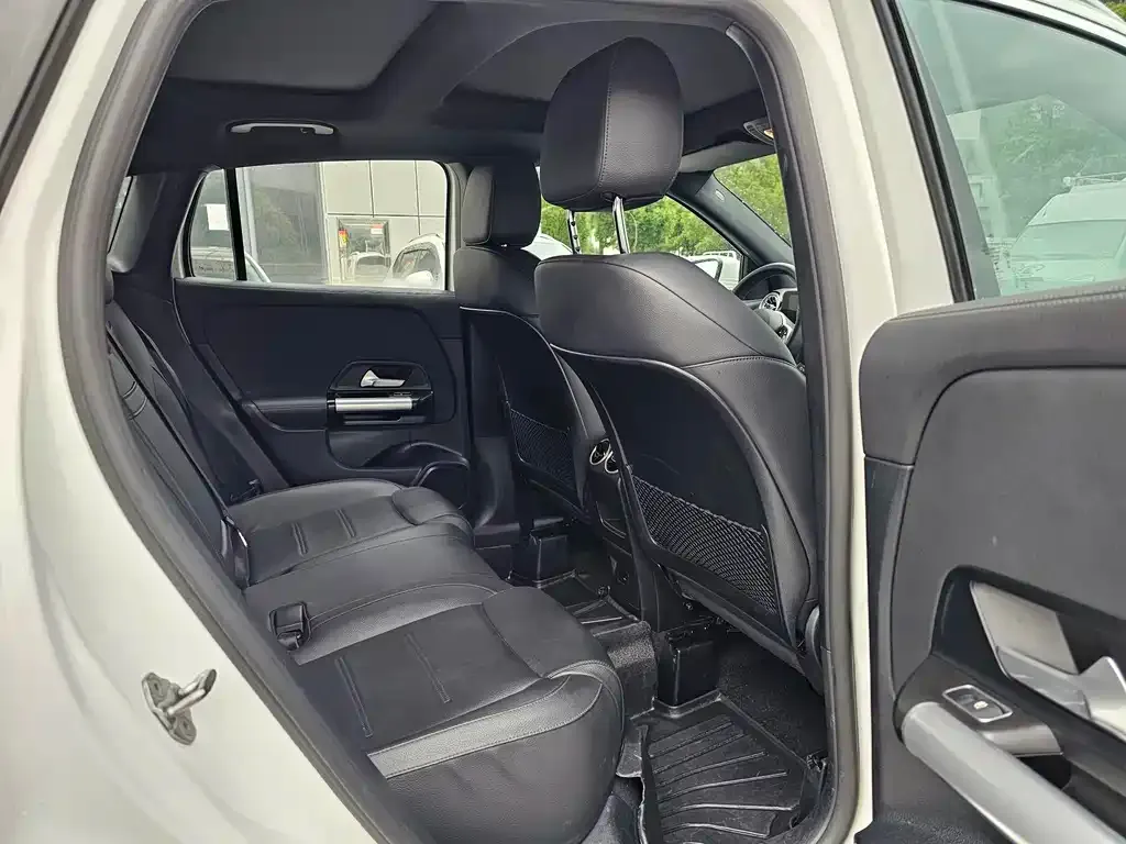 Mercedes-Benz GLA — фото 2