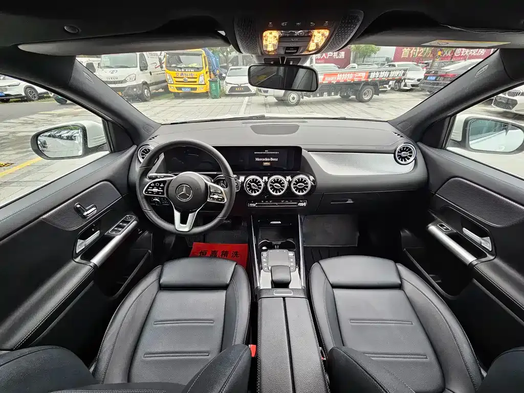 Mercedes-Benz GLA — фото 8