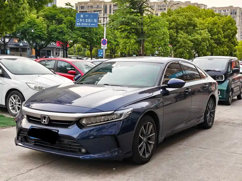 Honda Inspire — фото 1