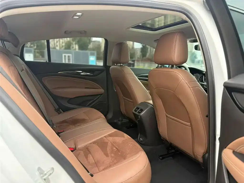 Buick Regal — фото 6
