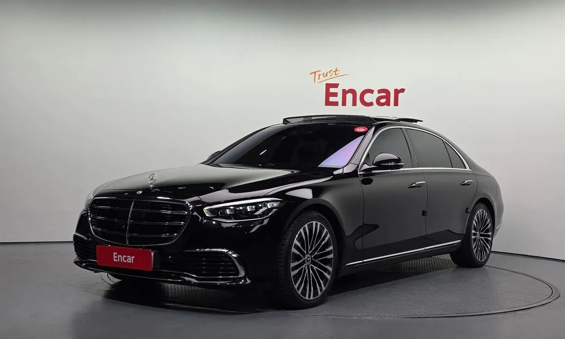 Mercedes-Benz S-Class — фото 1