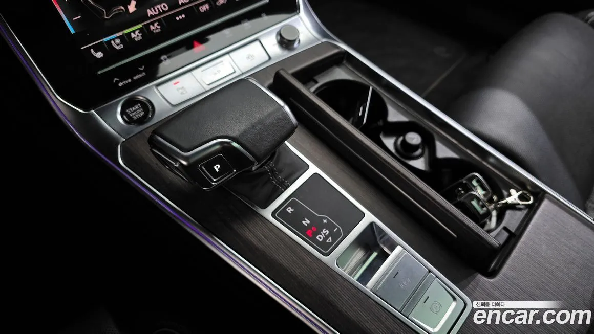 Audi A7 — фото 7