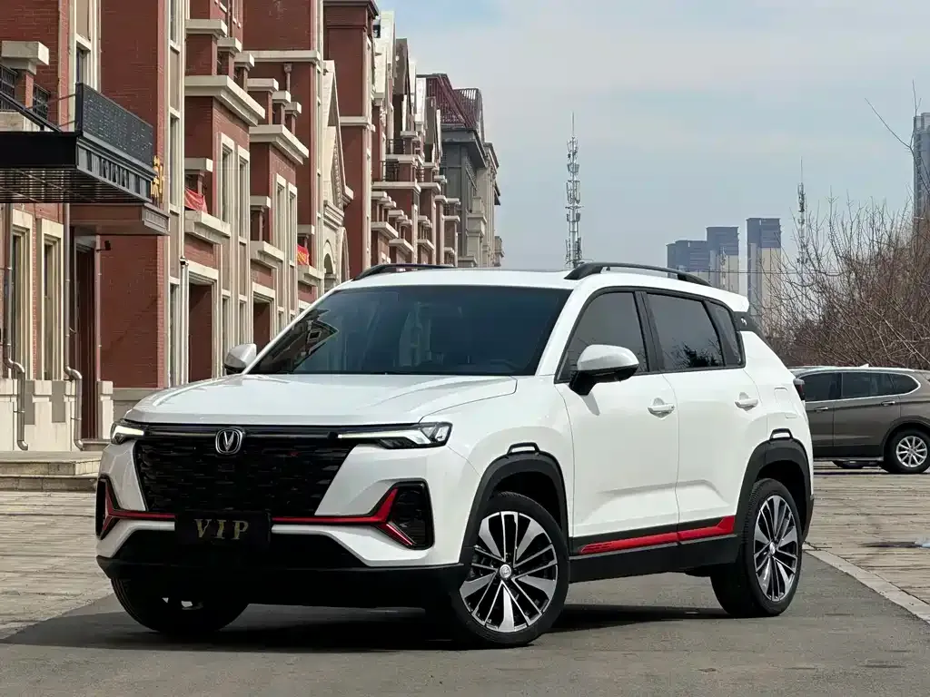 Changan CS35PLUS — фото 1