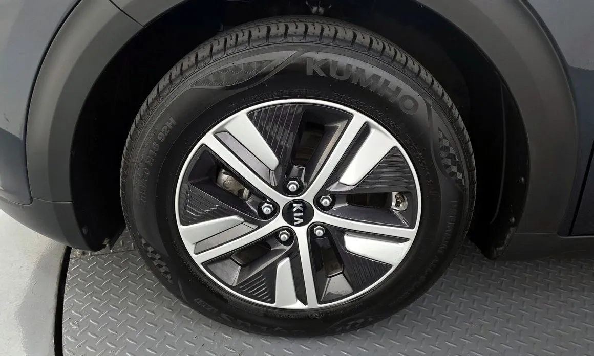 Kia Niro — фото 3
