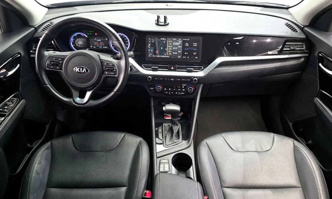 Kia Niro — фото 10