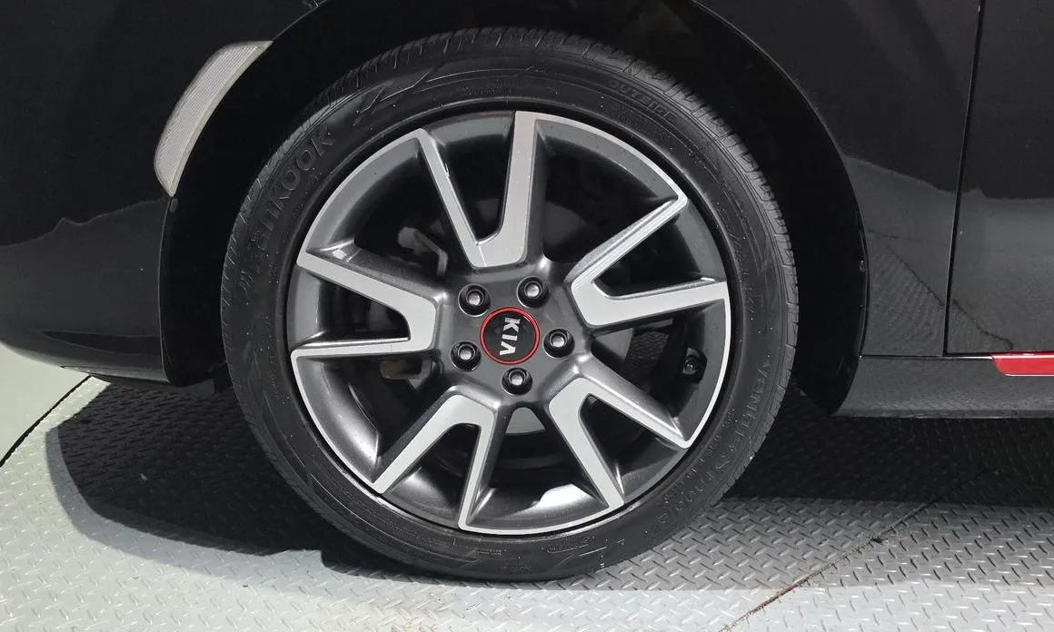 Kia Soul — фото 8