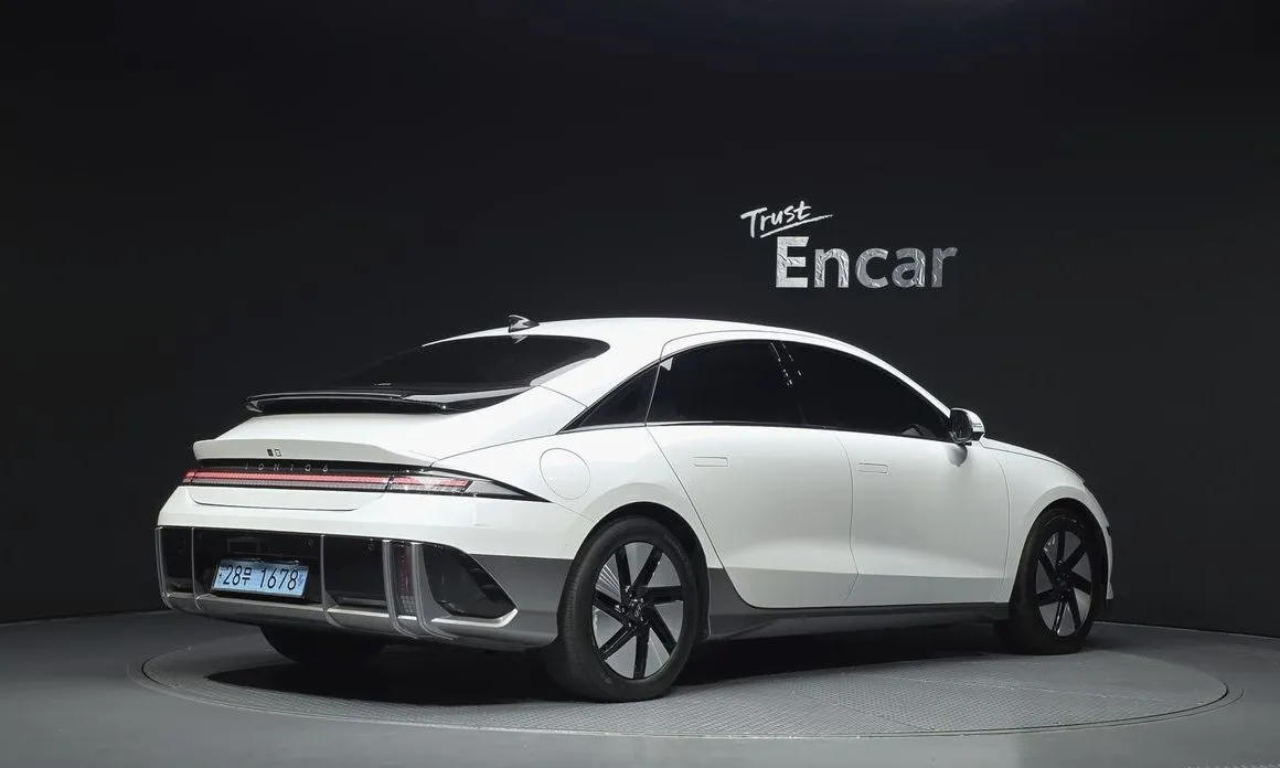 Hyundai Ioniq6 — фото 2