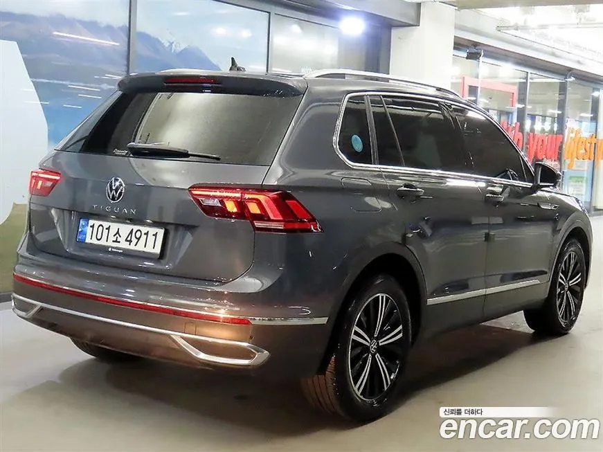 Volkswagen Tiguan — фото 3