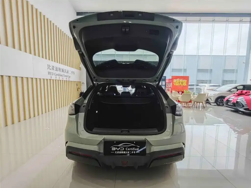 BYD Seal 06GT — фото 10