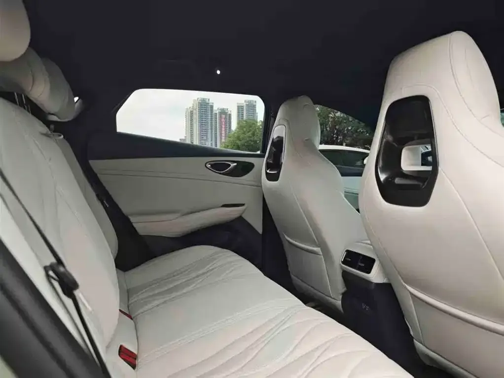 BYD Seal 06GT — фото 2