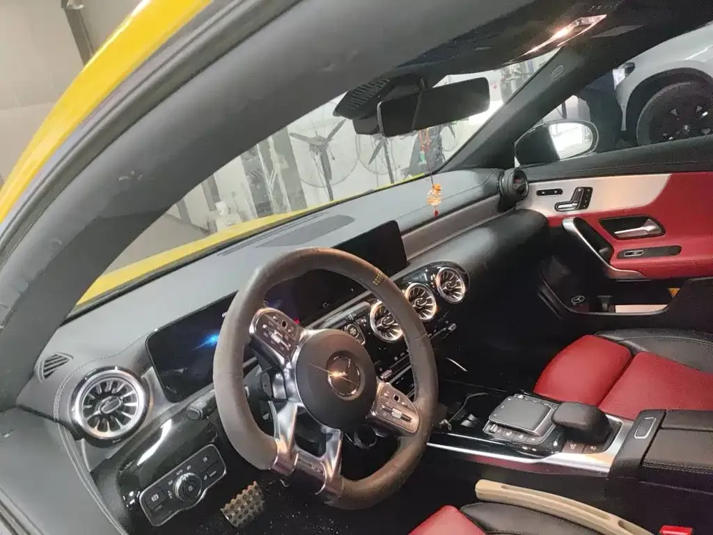 Mercedes-Benz CLA AMG — фото 4