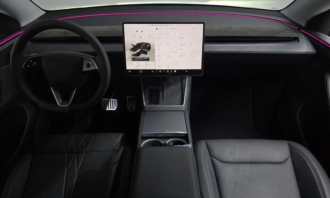 Tesla Model Y — фото 2