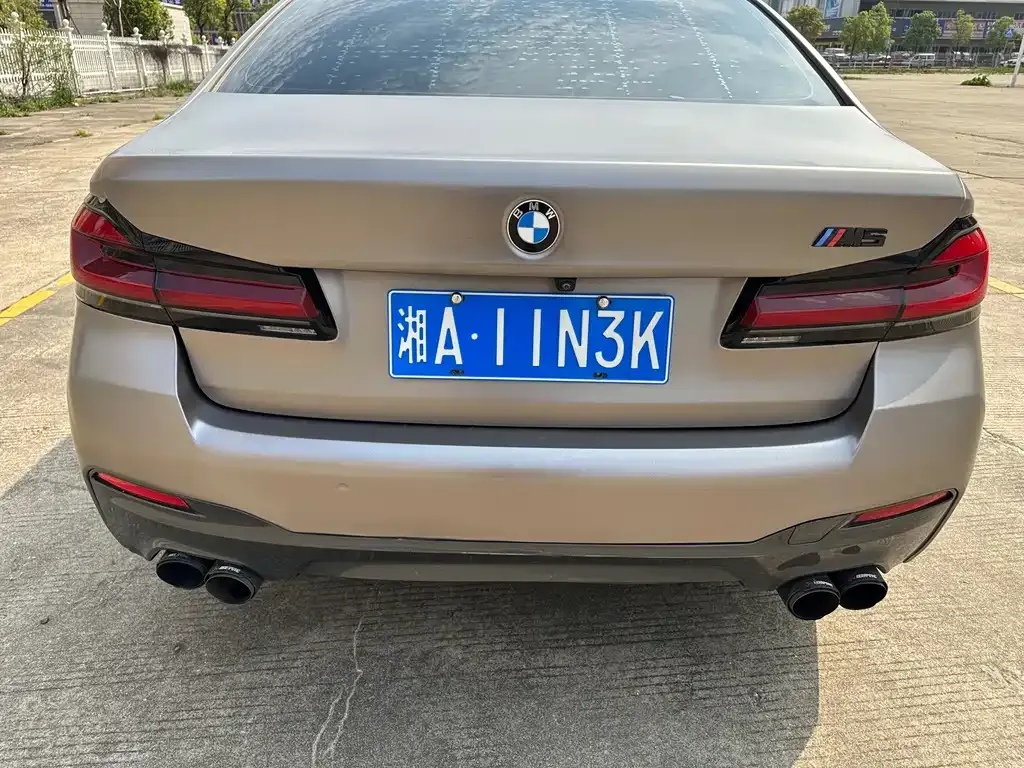 BMW 5 Series (Import) — фото 10