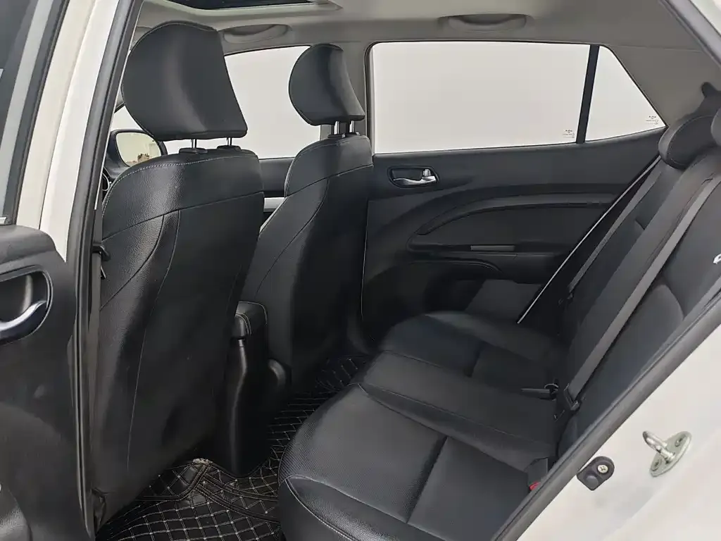 Kia KX1 — фото 9