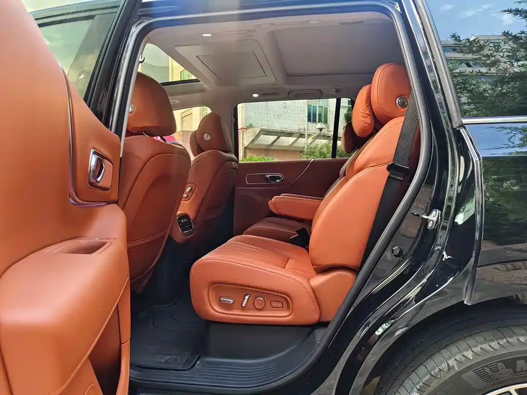 GAC Motor Trumpchi S9 — фото 4