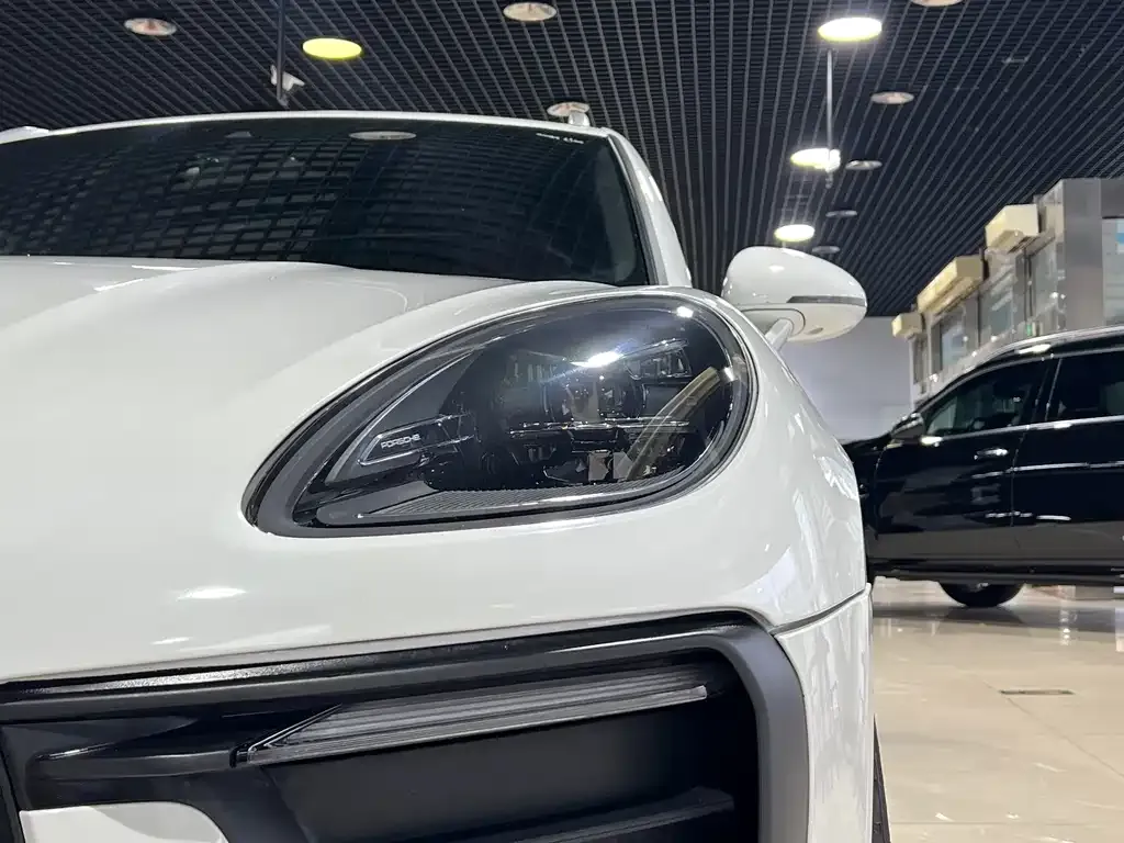 Porsche Macan — фото 3