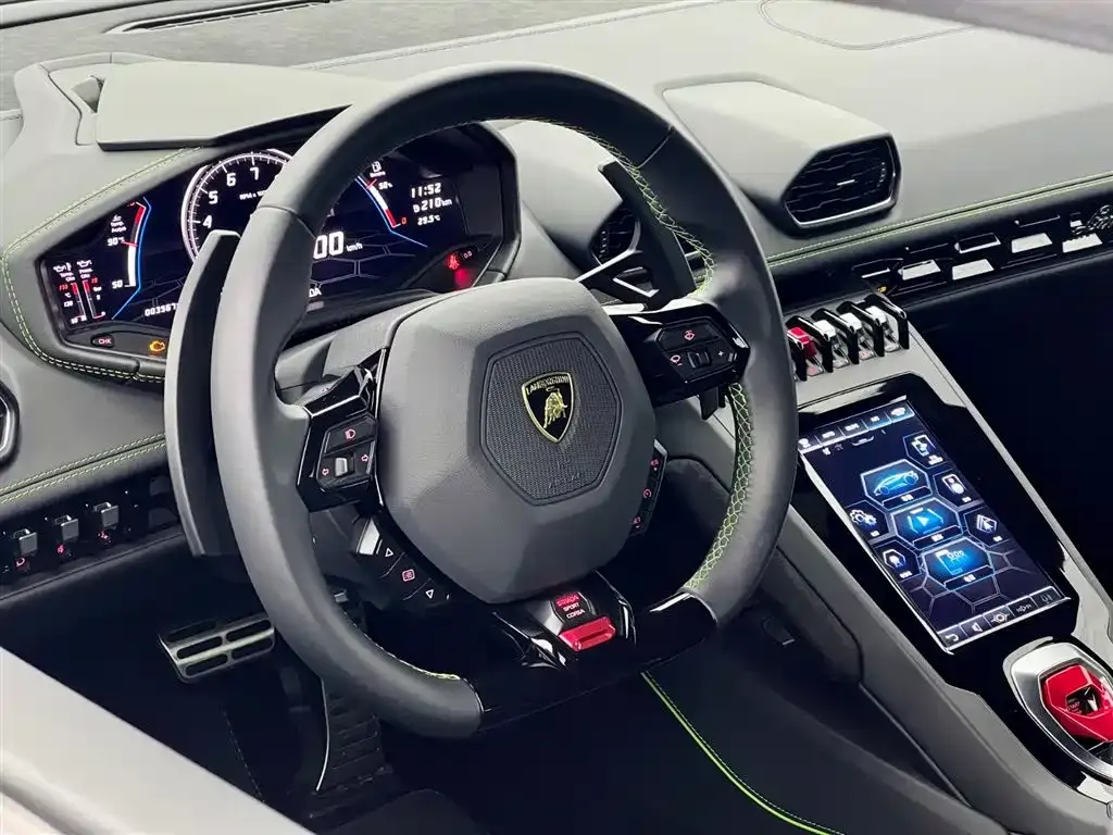 Lamborghini Huracan — фото 8