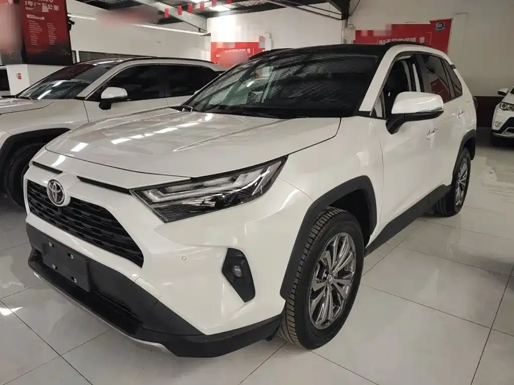 Toyota RAV4 — фото 6