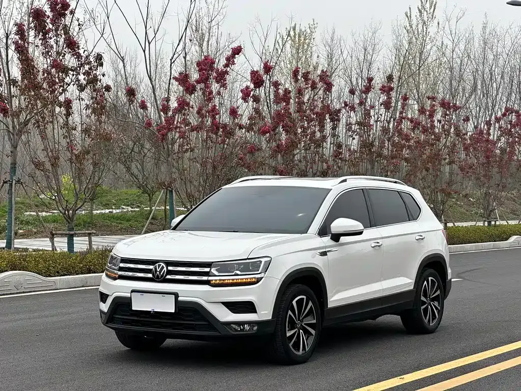 Volkswagen Tharu — фото 1