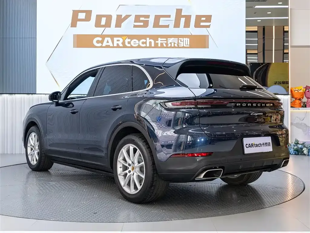 Porsche Cayenne — фото 10