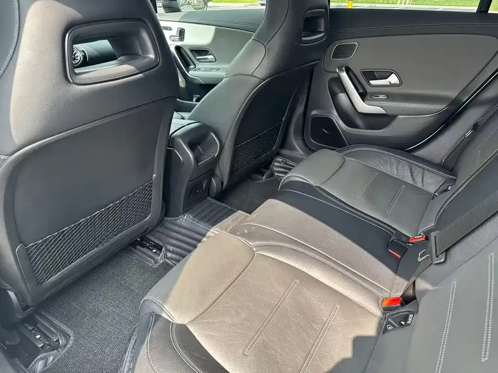 Mercedes-Benz CLA AMG — фото 4