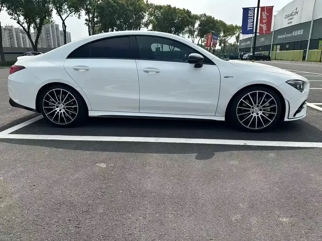 Mercedes-Benz CLA AMG — фото 10