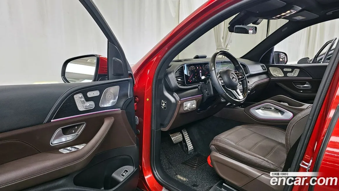 Mercedes-Benz GLS-Class — фото 6