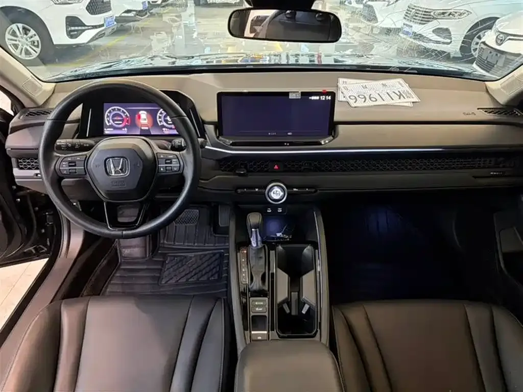 Honda Accord — фото 5