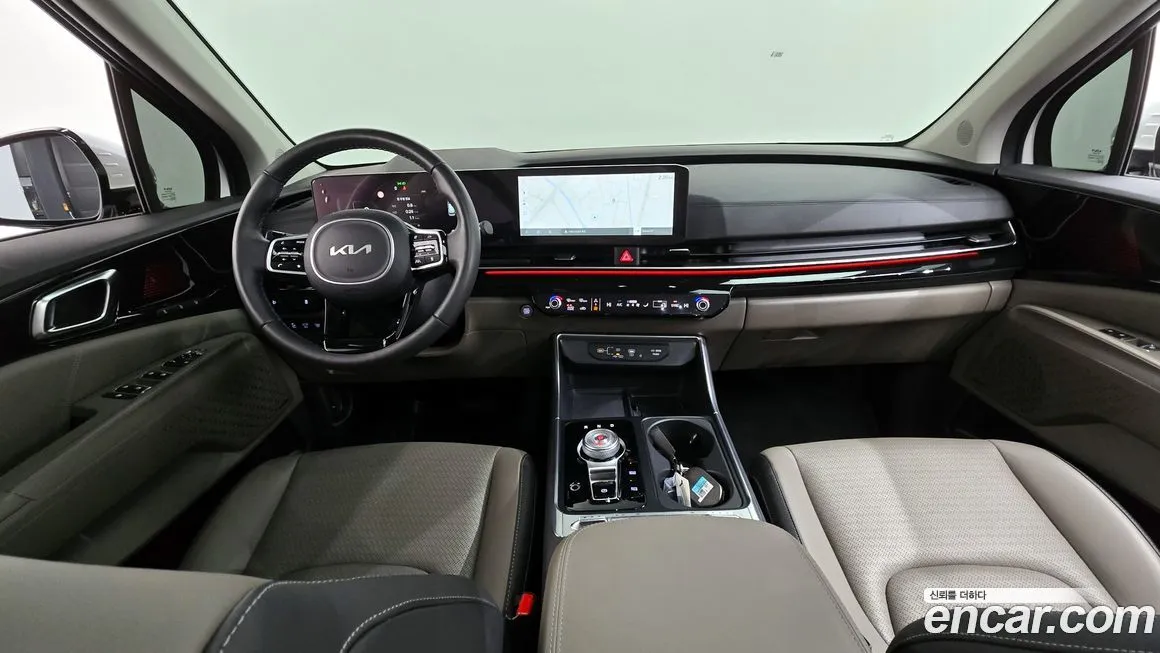 Kia Carnival — фото 10