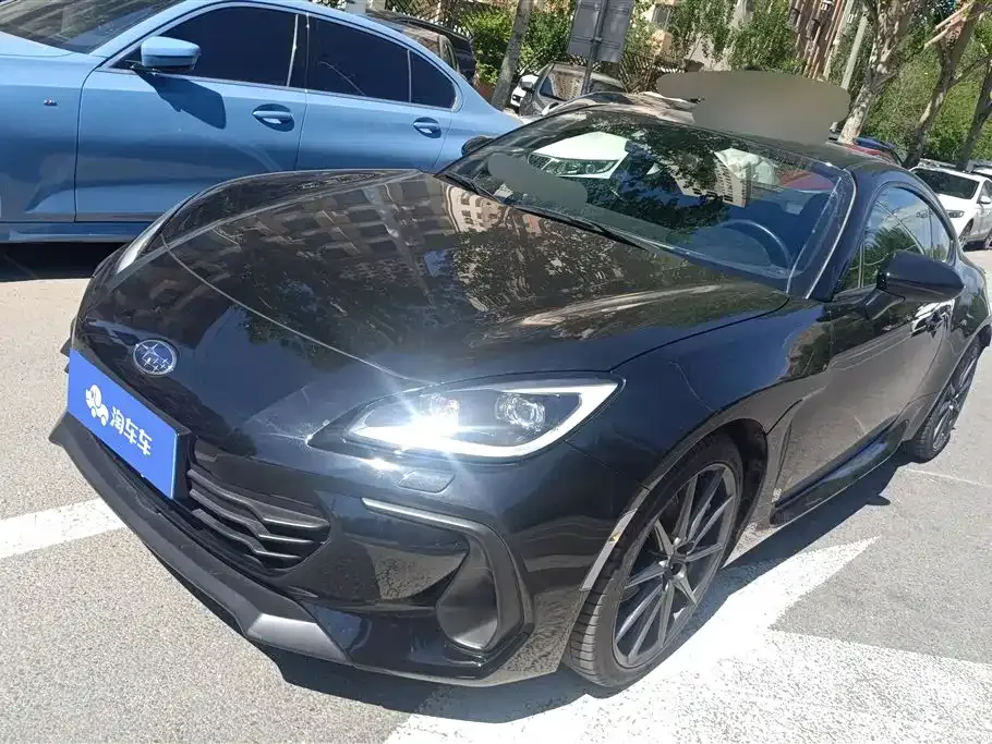 Subaru BRZ — фото 1