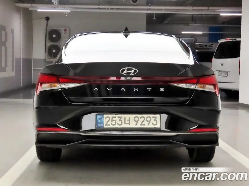 Hyundai AVANTE — фото 6