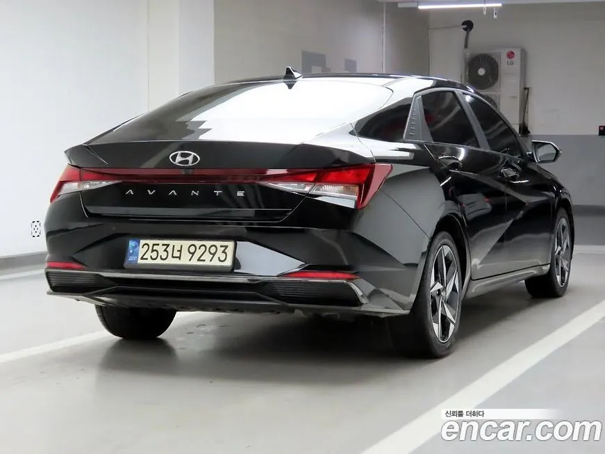 Hyundai AVANTE — фото 4