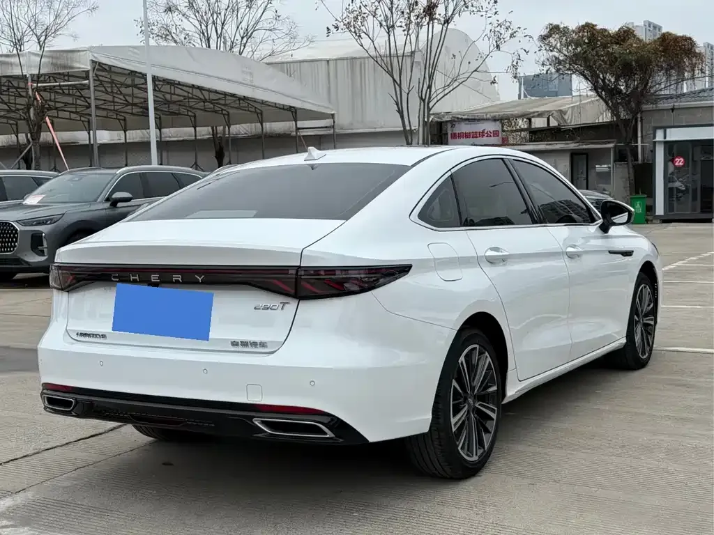 Chery Arrizo 8 PRO — фото 7