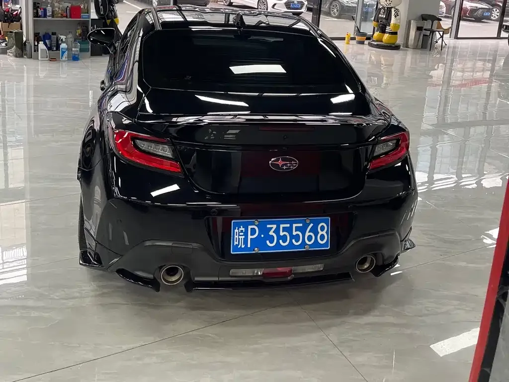 Subaru BRZ — фото 2
