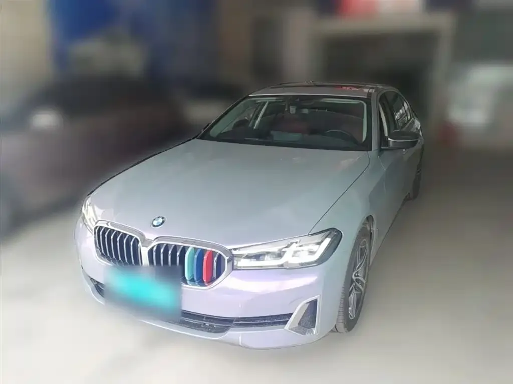 BMW 5 Series — фото 2