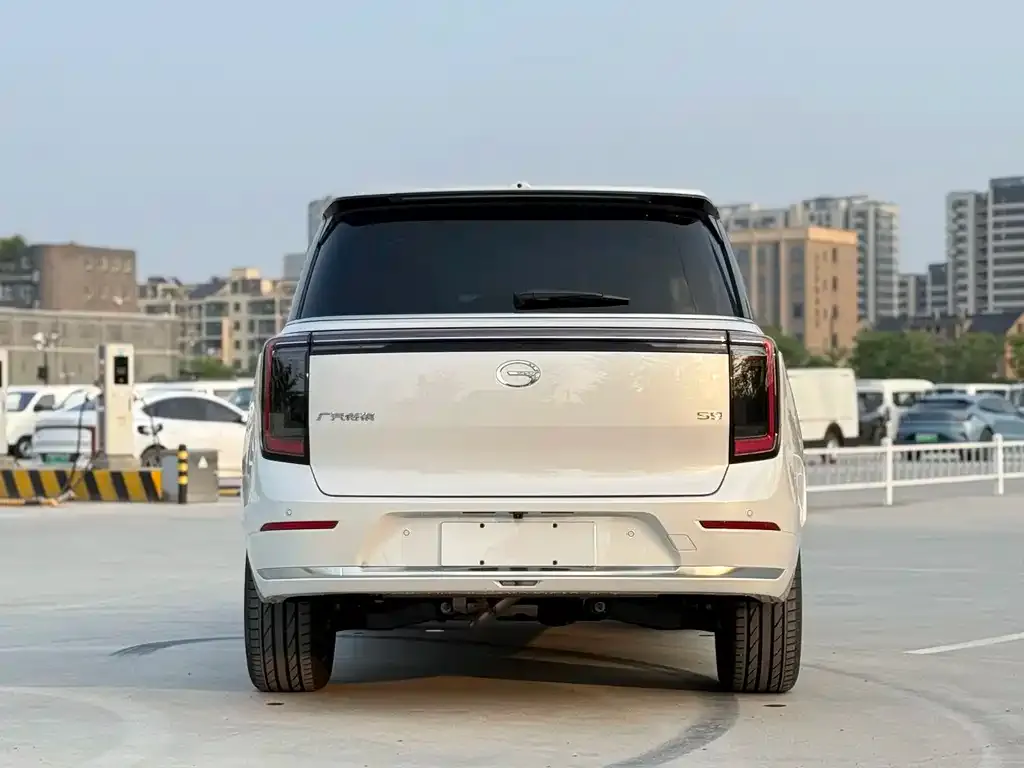 GAC Motor Trumpchi S9 — фото 3