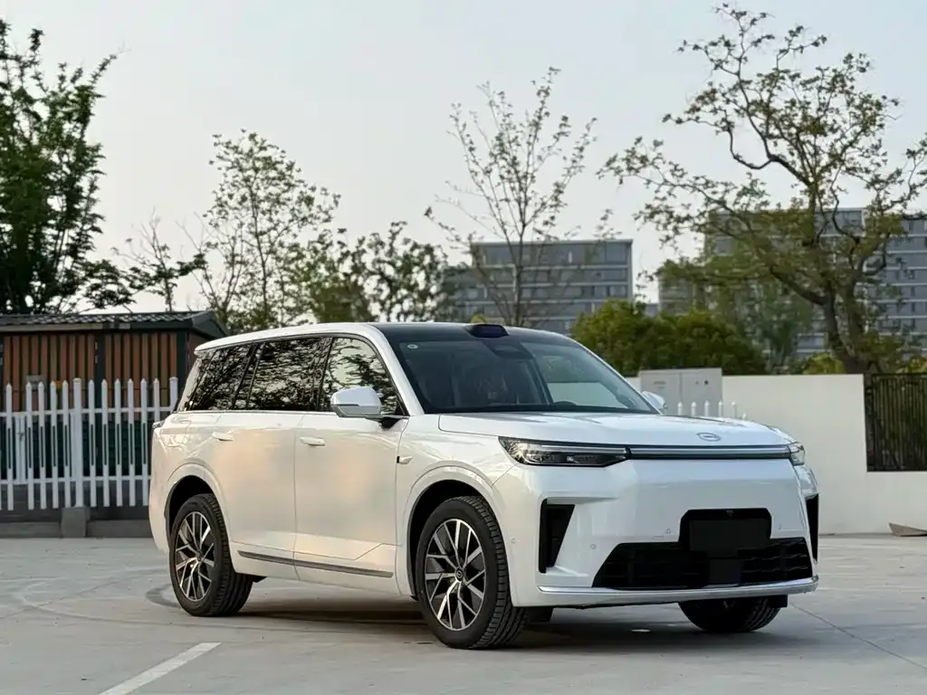 GAC Motor Trumpchi S9 — фото 7